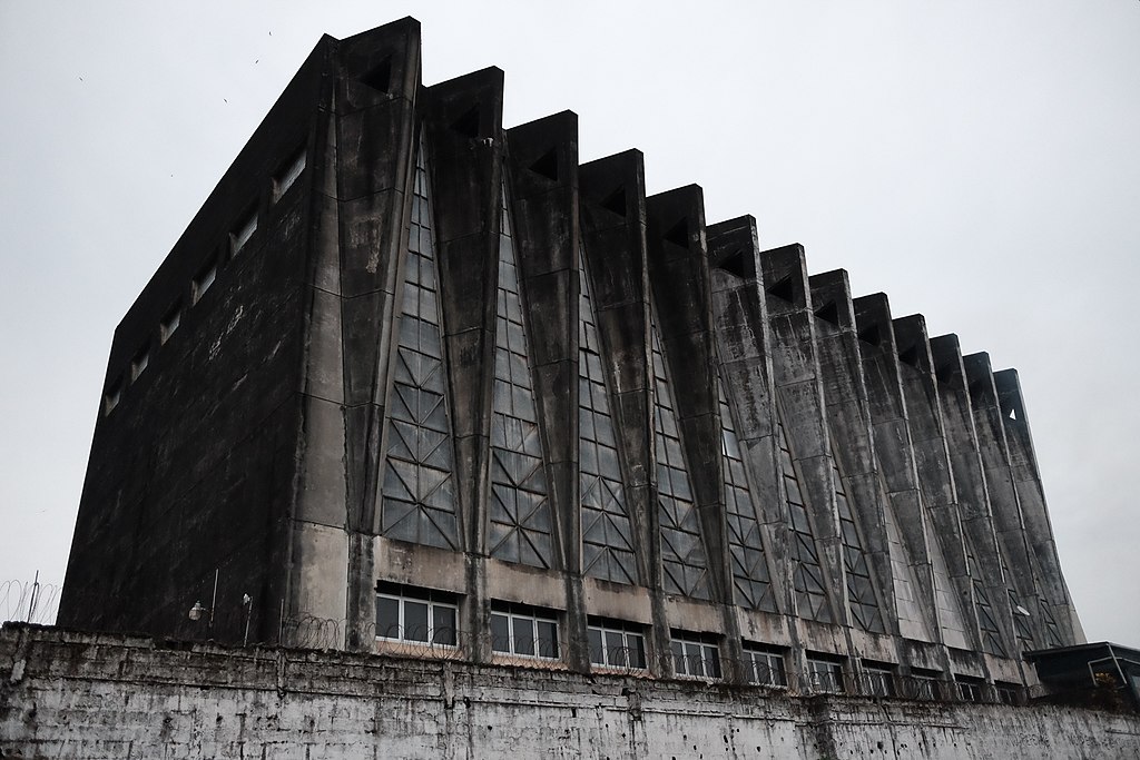 1024px Trinity Cathedral Monrovia Liberia 01