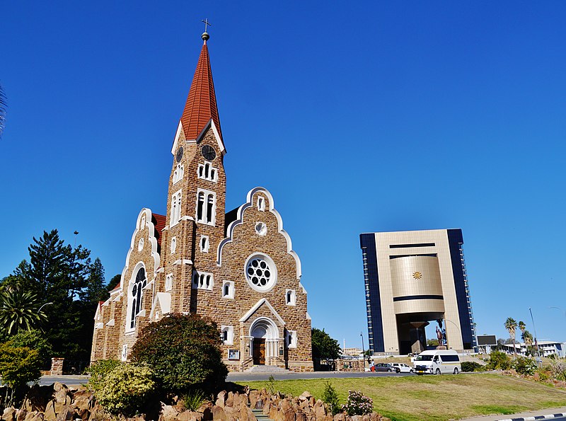 800px Windhuk Christuskirche Independence Memorial Museum 2