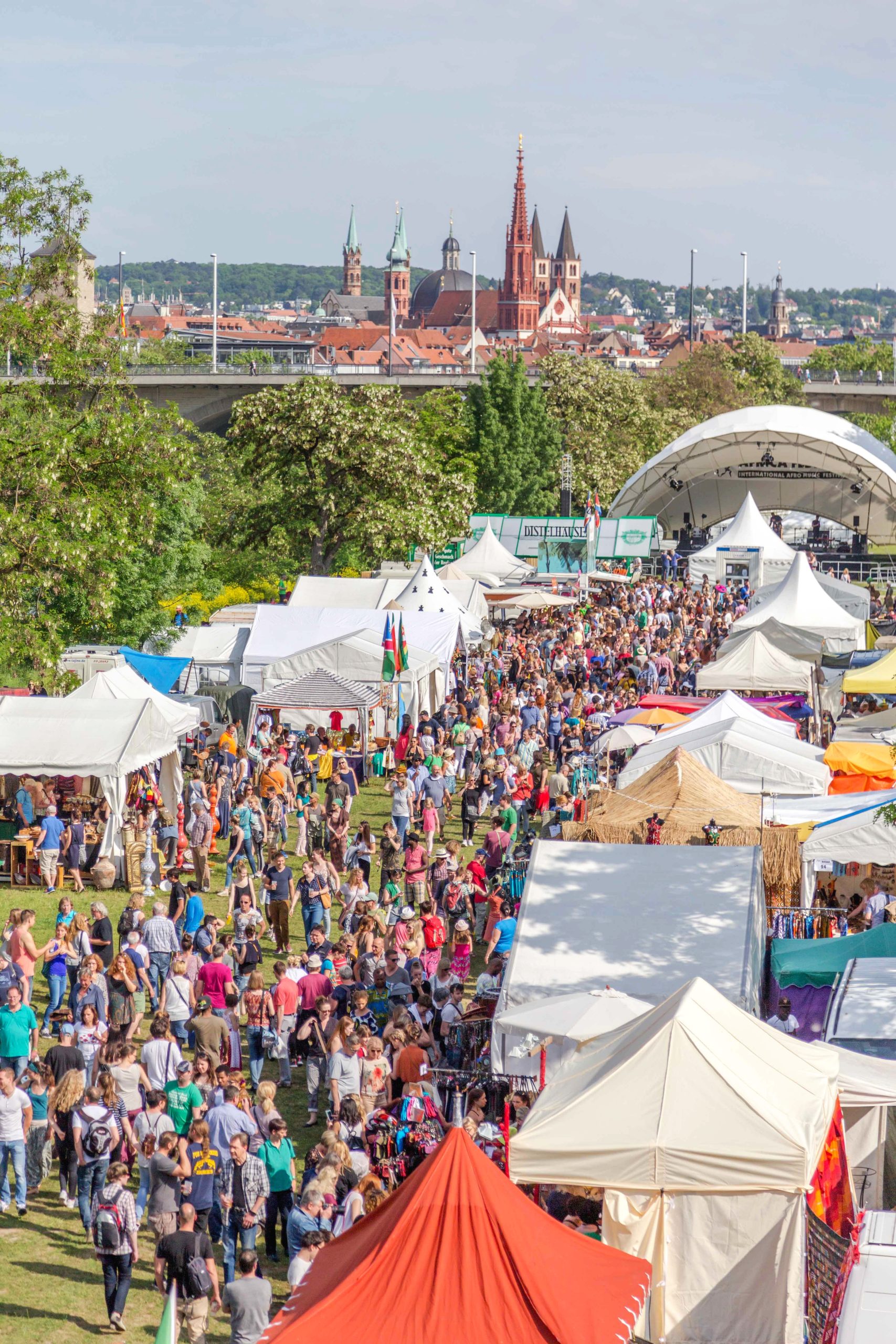 Europe's biggest Africa Festival starts again in Wuerzburg - with lots of Female Power_ ger/engl 3 Presse Festival c Peter Schuhmann scaled